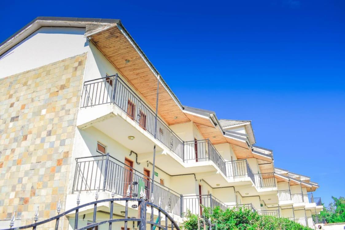 Golden Gates Hotel Thuthuriki Luaran gambar